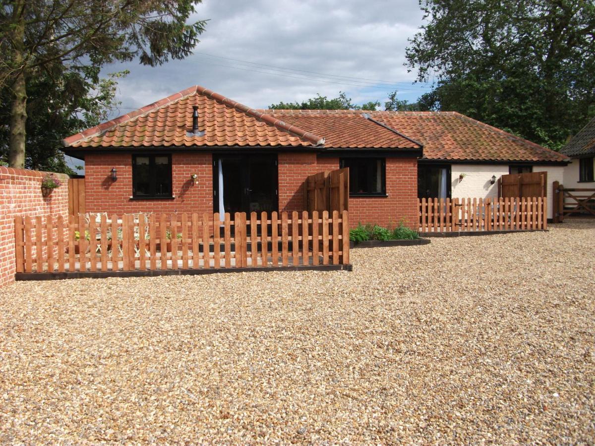 Withersdale Cross Cottages Mendham 外观 照片